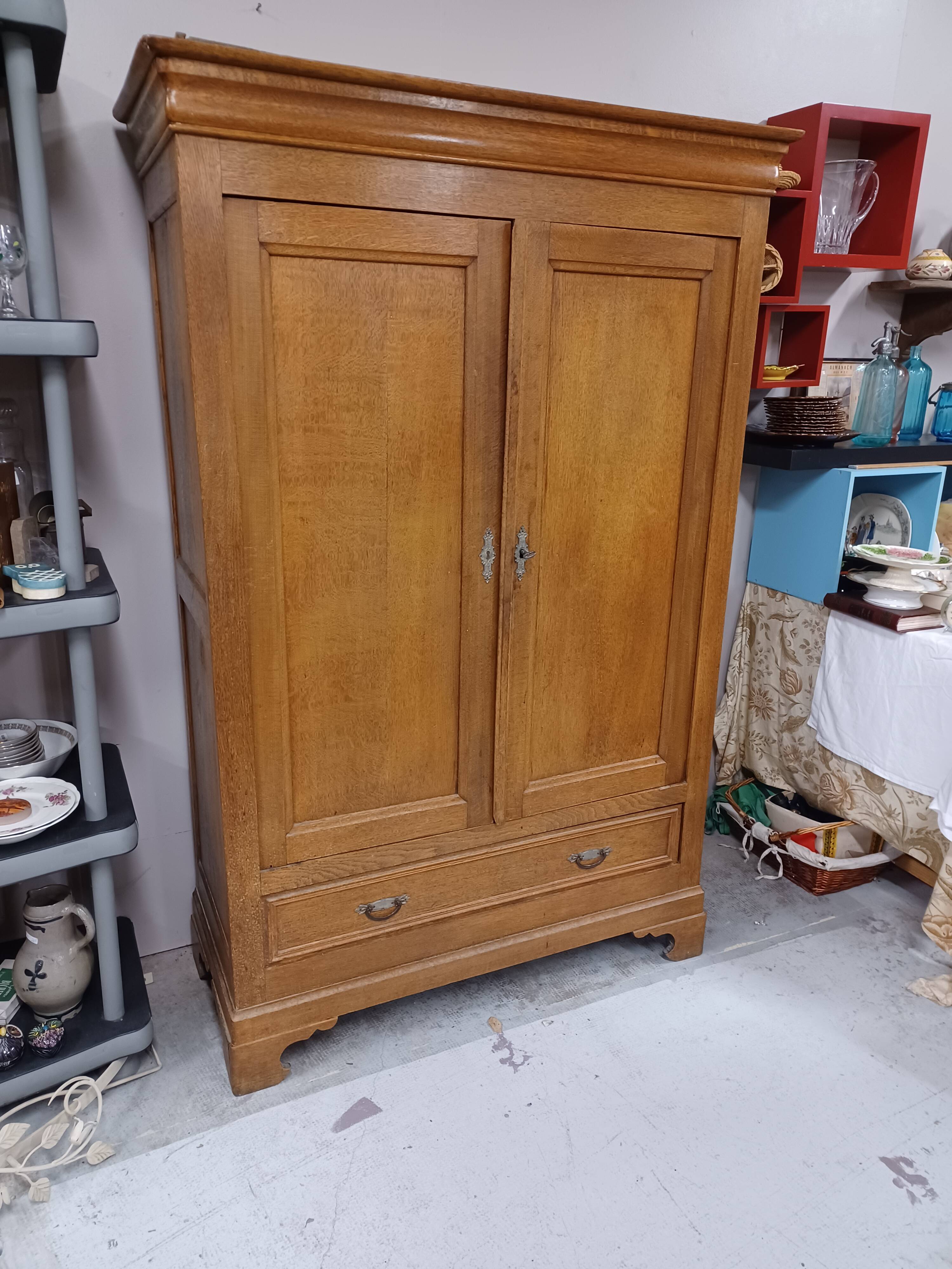 Oak ogee cabinet