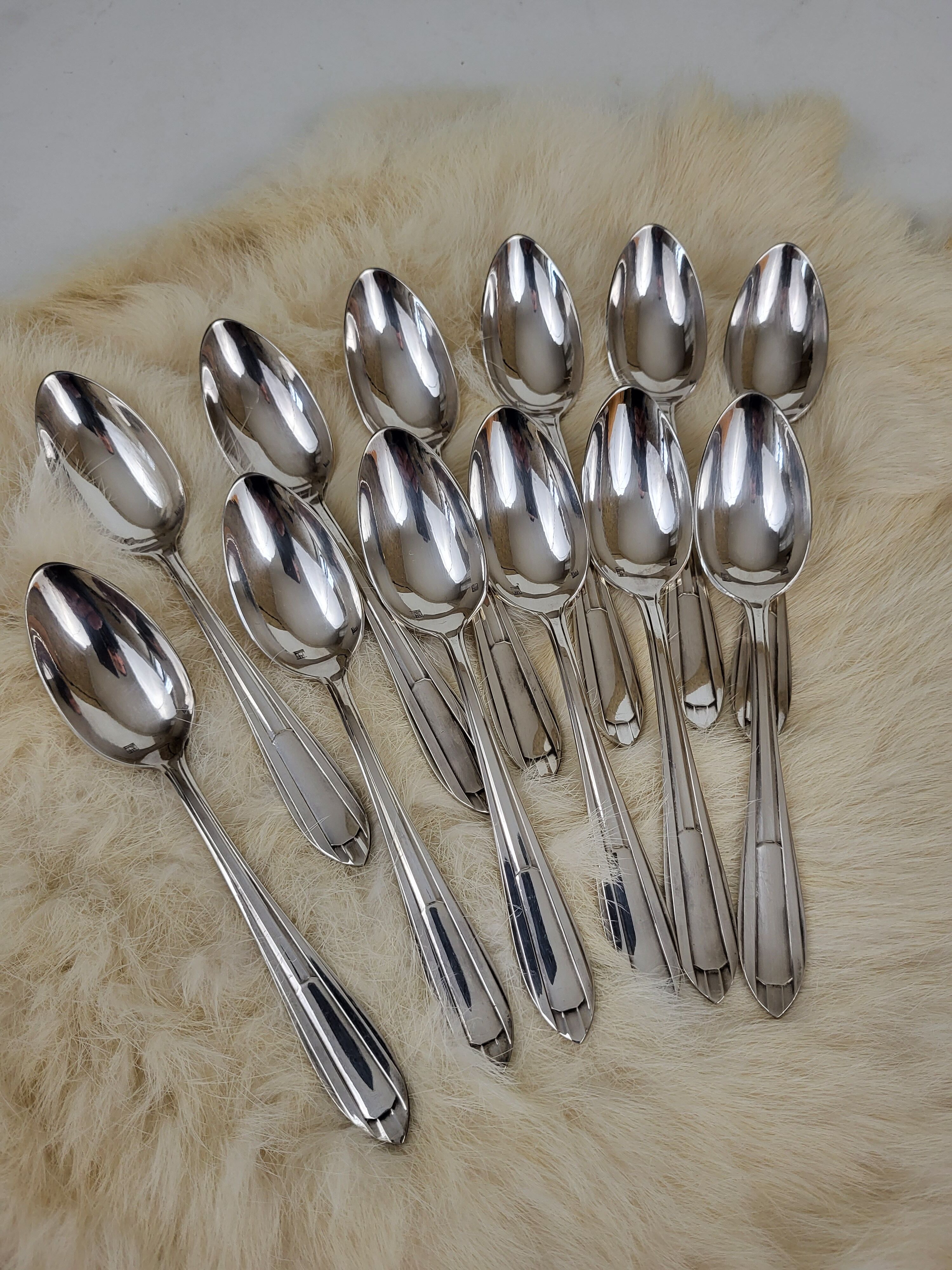 Set de 12 cuillères à café métal argenté art déco