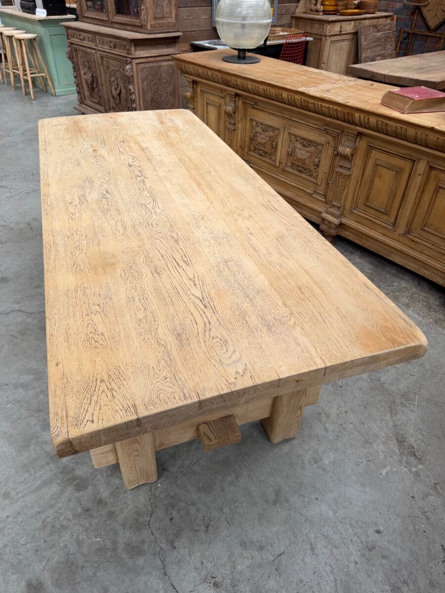 Oak farmhouse table