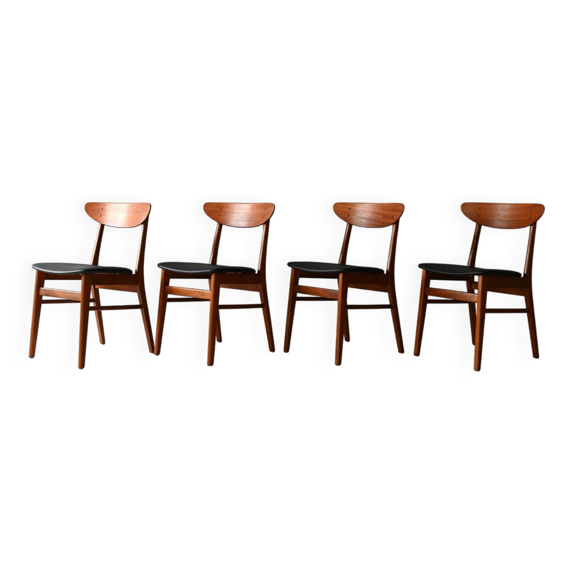 Quatre chaises danoises vintage en teck par Farstrup