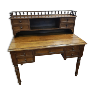 Bureau ancien en chêne