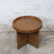 Table basse ou bout de canapé "Utilia", attribuée à Pierre Guariche, édition Meurop 1968