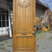 Porte d'entrée en chêne avec son bâti