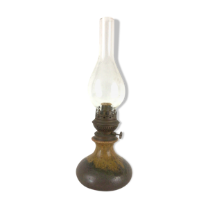 lampe à pétrole en