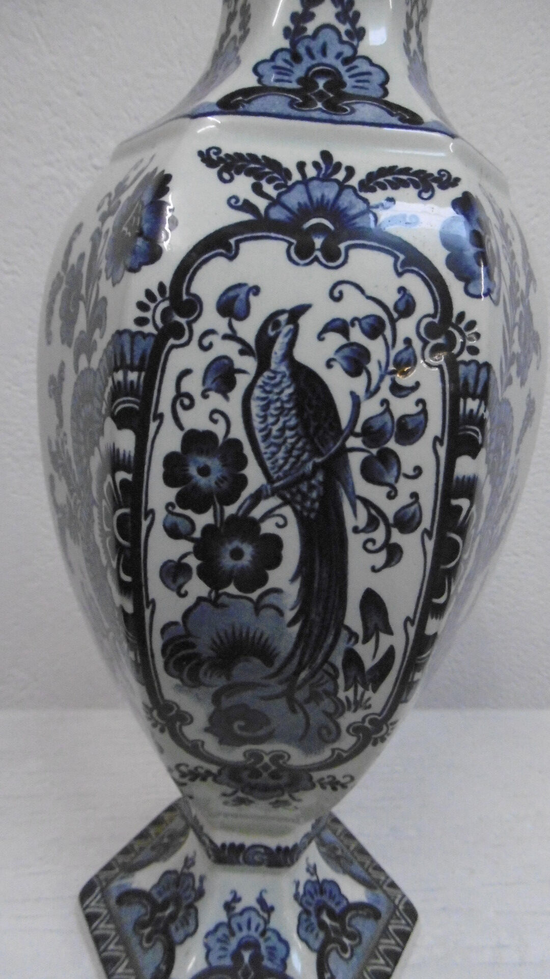 Vase en faience de Delft Royal Sphinx - decor oiseau bleu