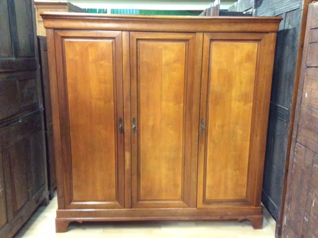 Armoire 3 portes