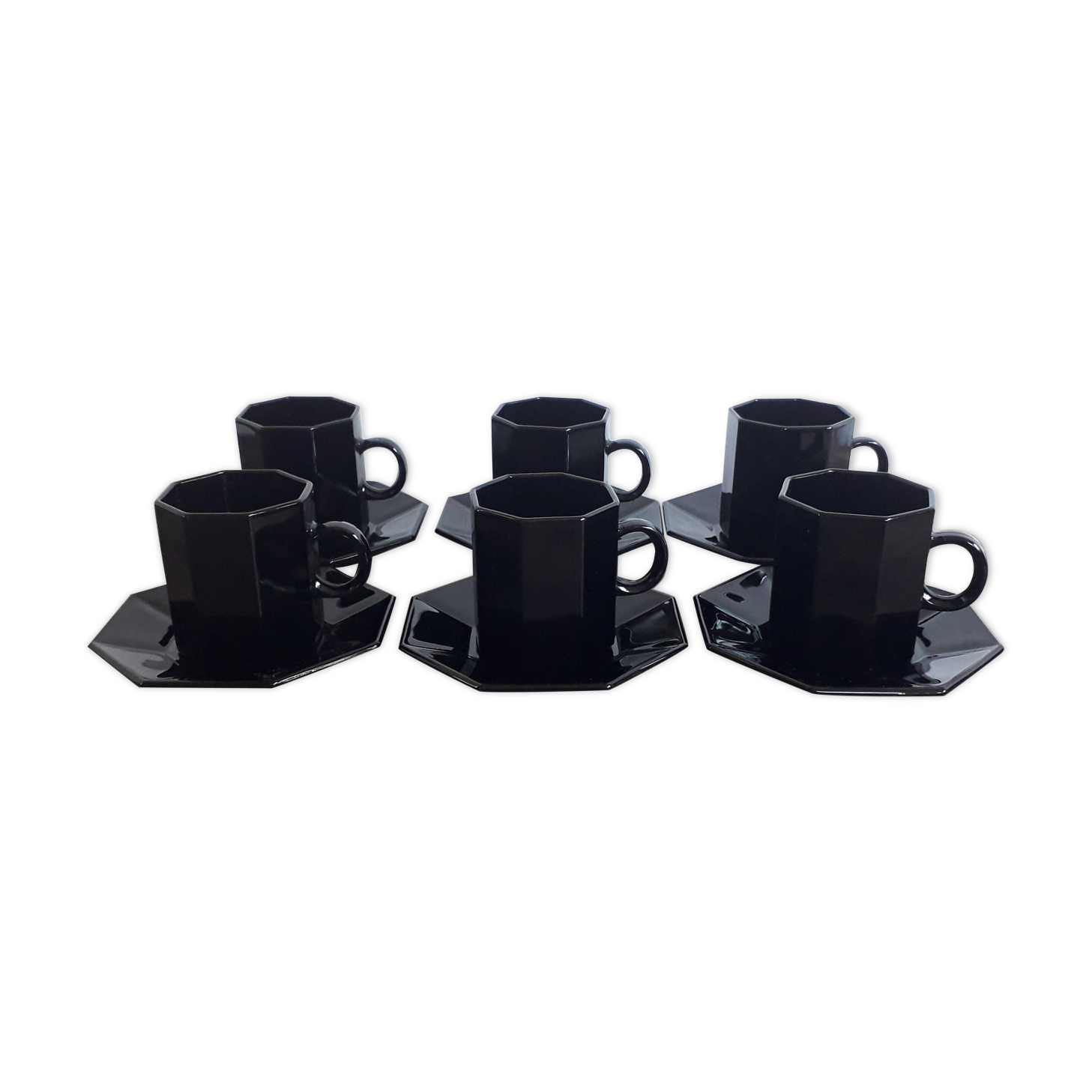 Esso black arcoroc coffee service