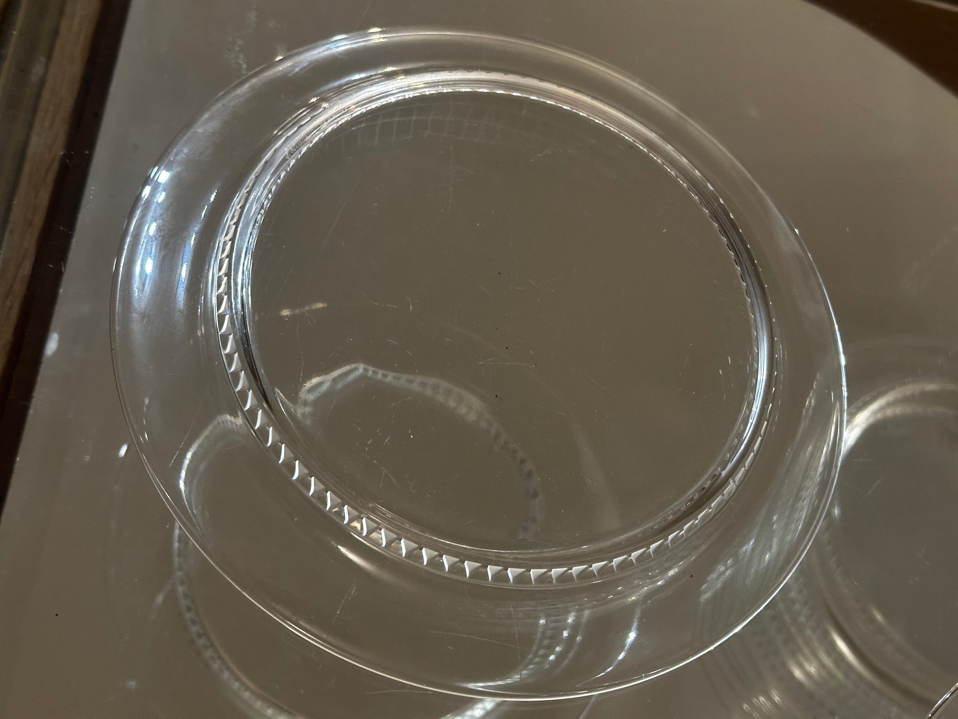 6 Starter/Dessert Plates Lalique France Model Bourgueil