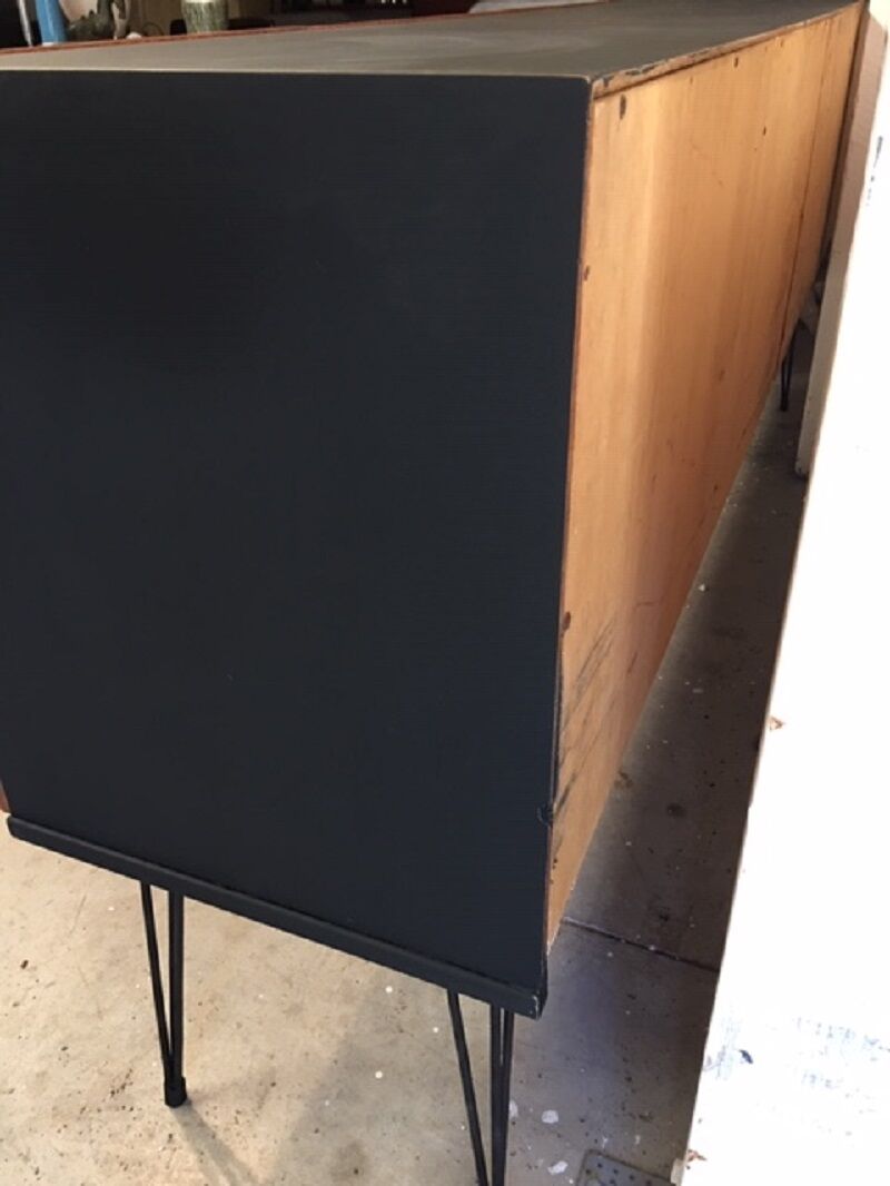 Scandinavian minimalist 4-door string 1960