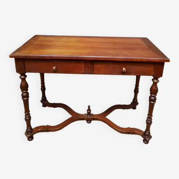 Rectangular table with side pulls