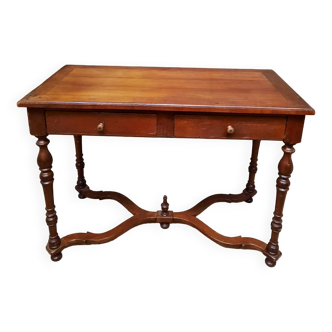 Rectangular table with side pulls