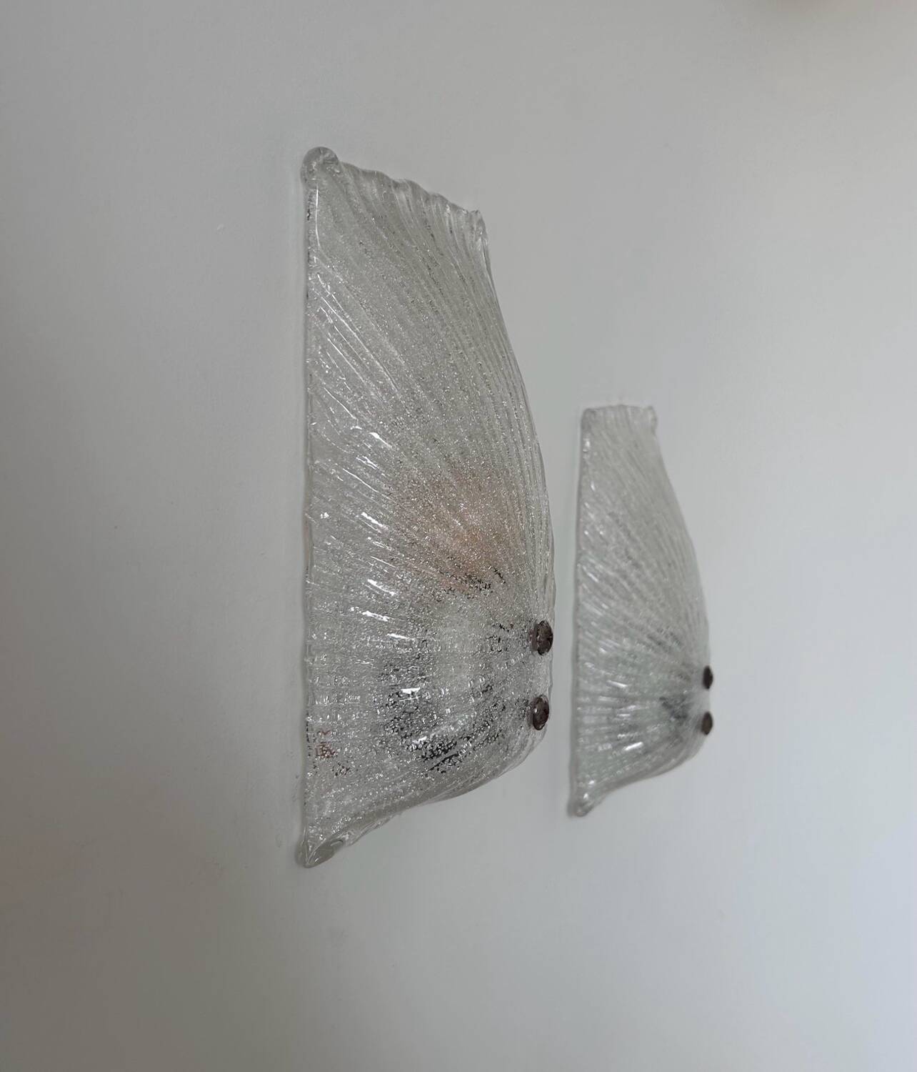 Pair of vintage wall lights, bubbled Murano glass, Italy 1970