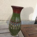 Original vintage 1970s folk vase.
