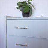 Dresser vintage tapered legs