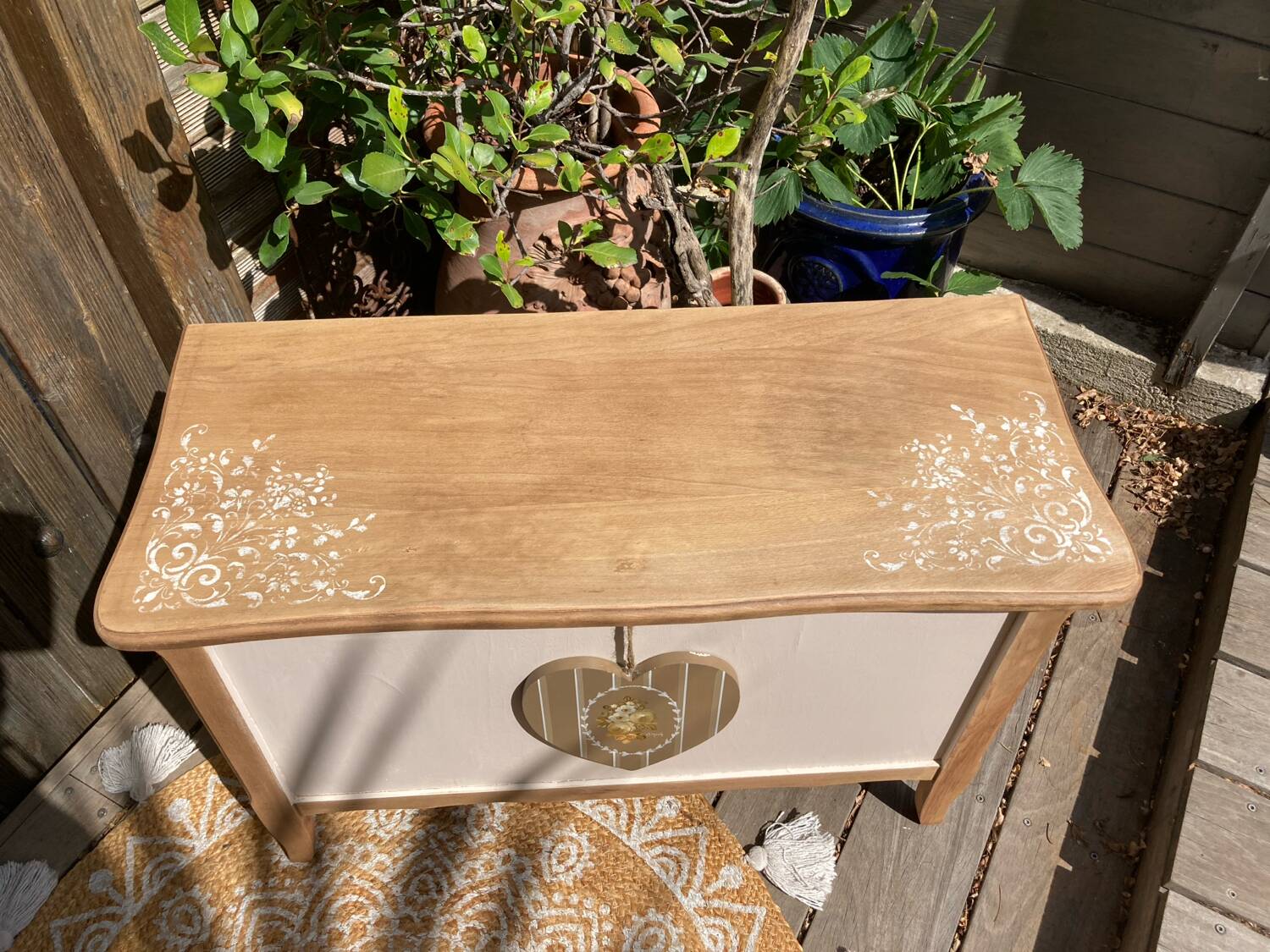 Vintage toy chest with removable heart