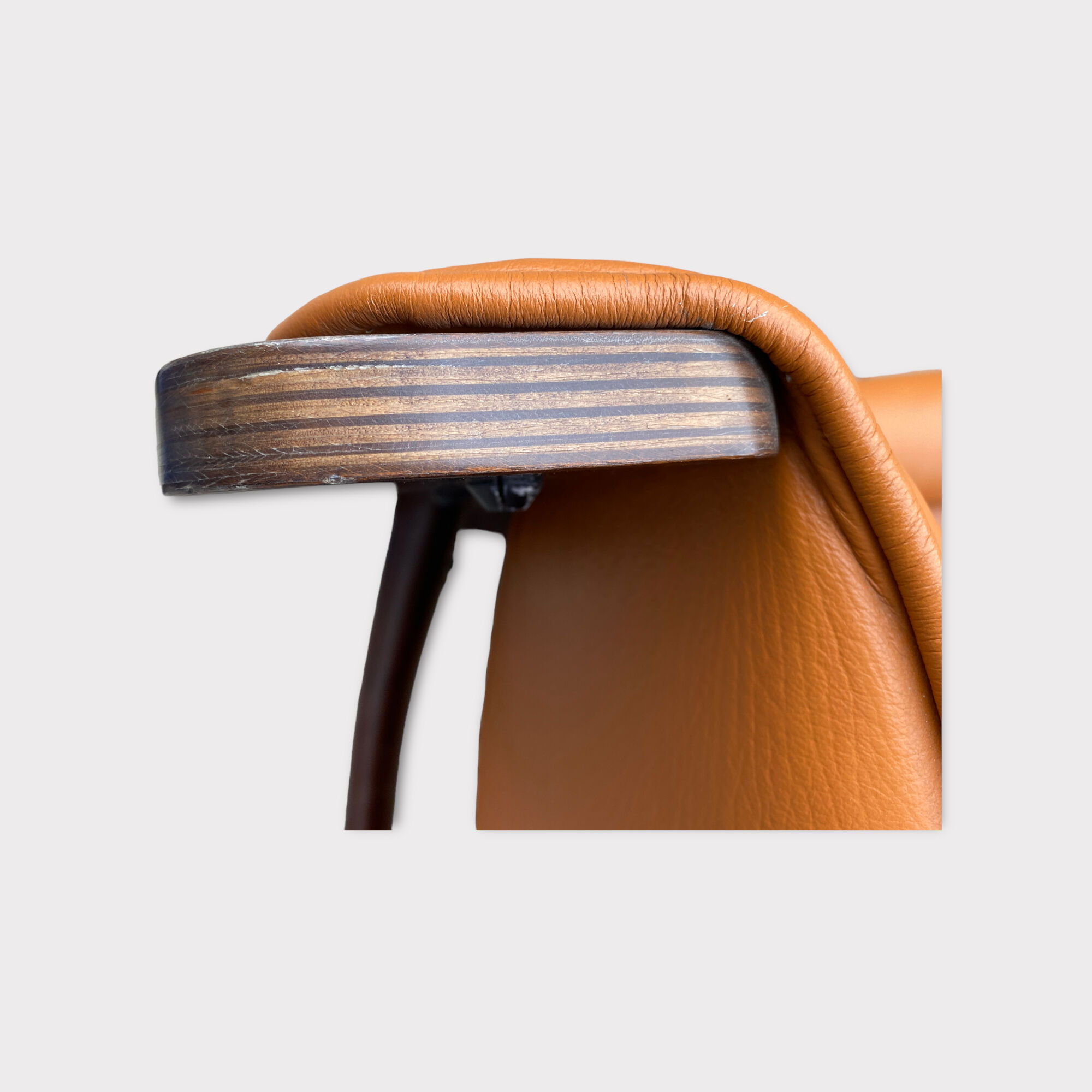 Lounge chair P110 Canada by Osvaldo Borsani for Techno, 1970s