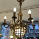 Joli lustre XIXe de style Louis XVI en bronze doré