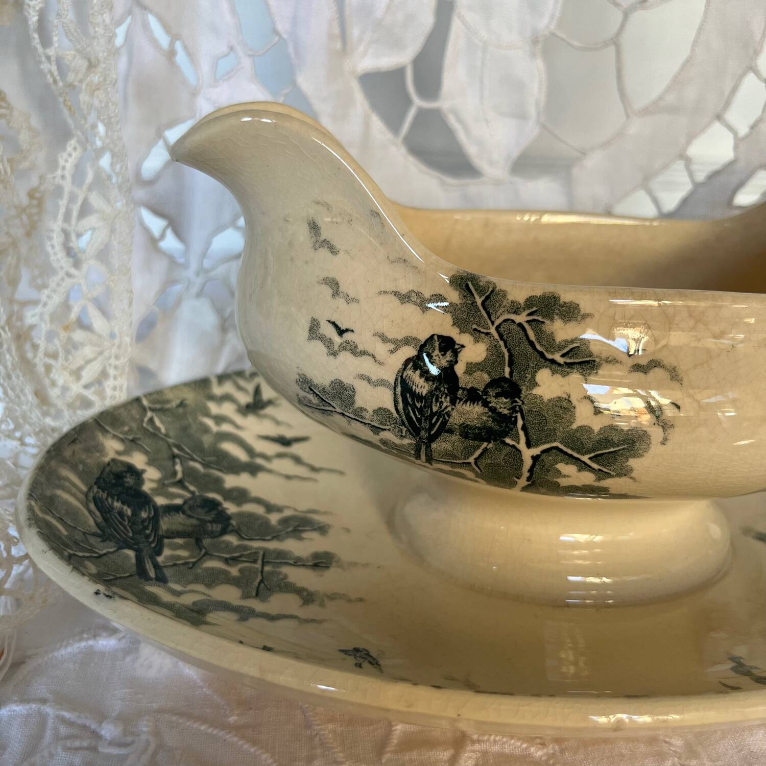 Sarreguemines Snow Sauce Boat