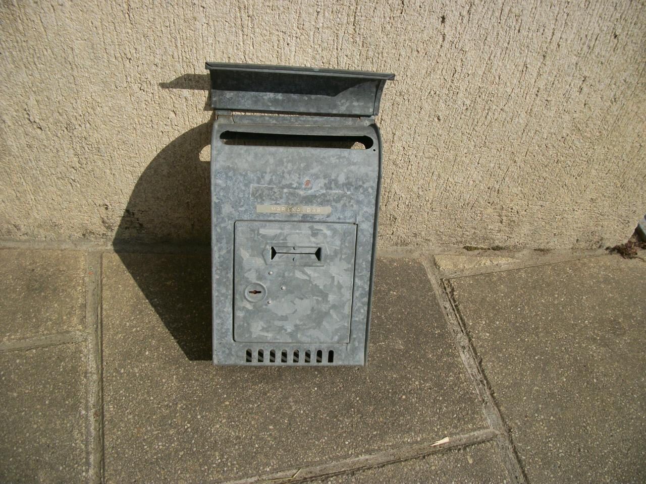 Zinc mailboxes
