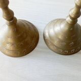 Paire de bougeoirs en laiton