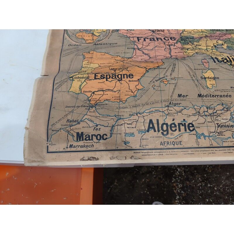 World map by P. Vidal de la Blache