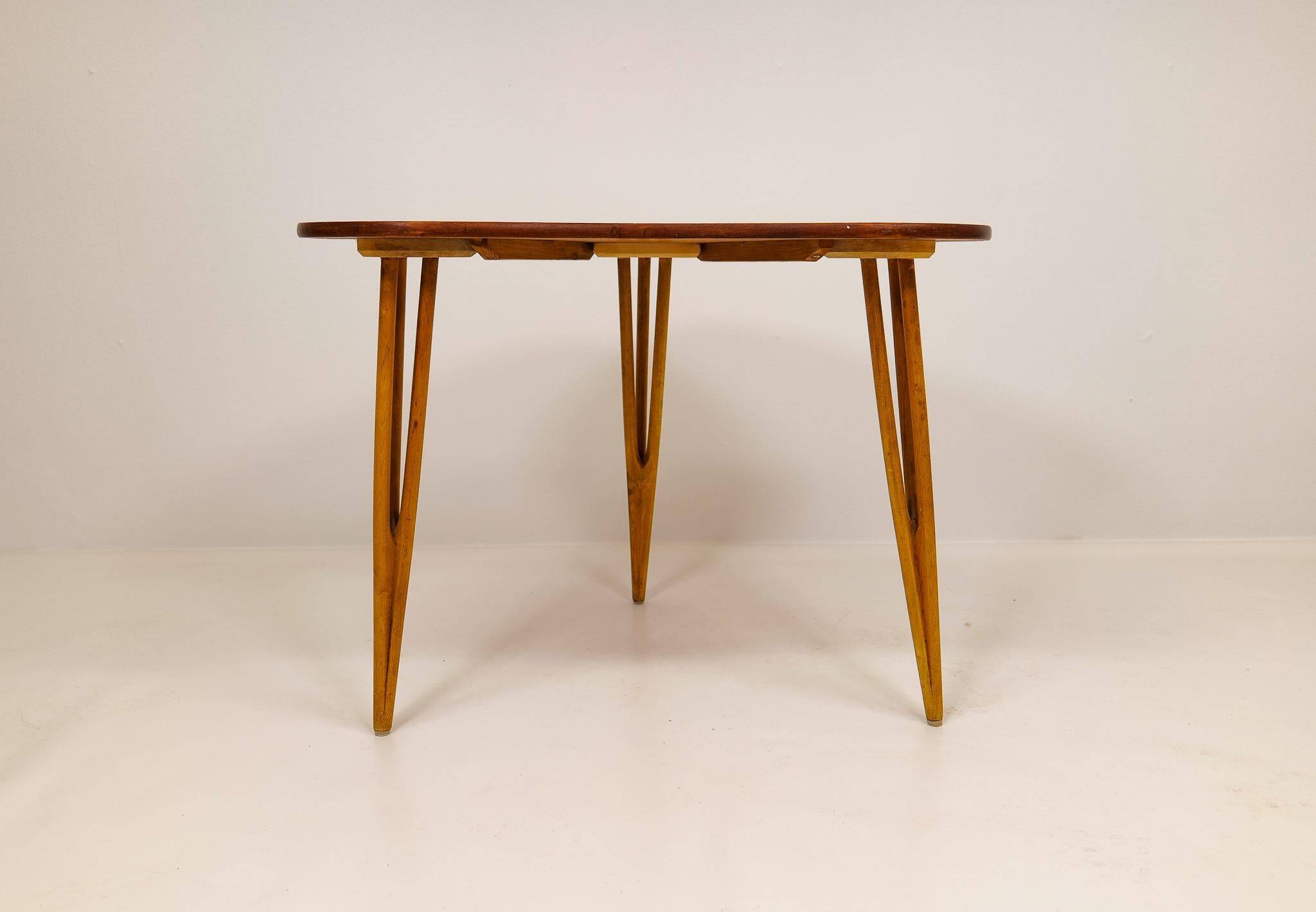Table basse unique de style suédois moderne par Bo Fjaestad, Suède, années 1950