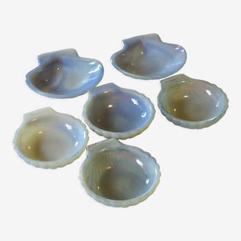 6 dishes with scallops in opaline from Arcopal in very good condition