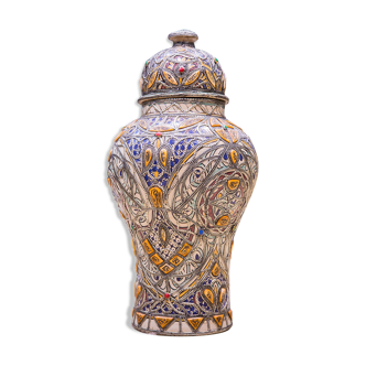 moroccan vintage pottery vase,hand  pained ceramic with metal and bone