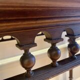 Table appoint Breton style