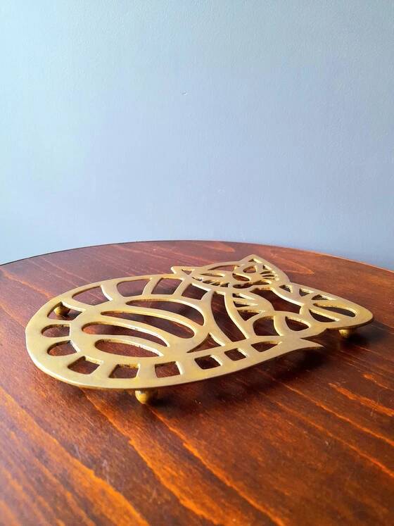 Brass cat trivet 1970