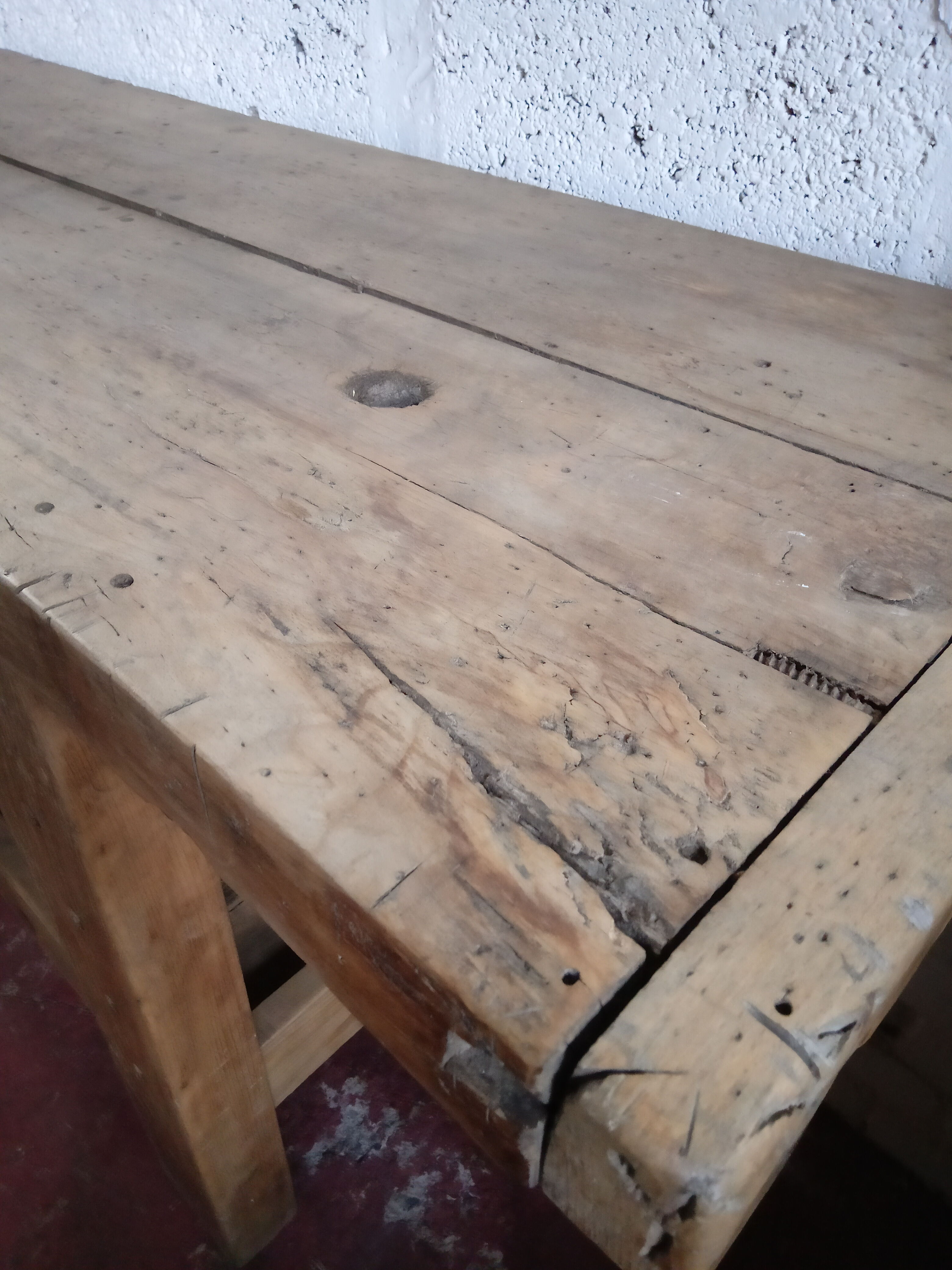 Waxed oak cabinetmaker's workbench