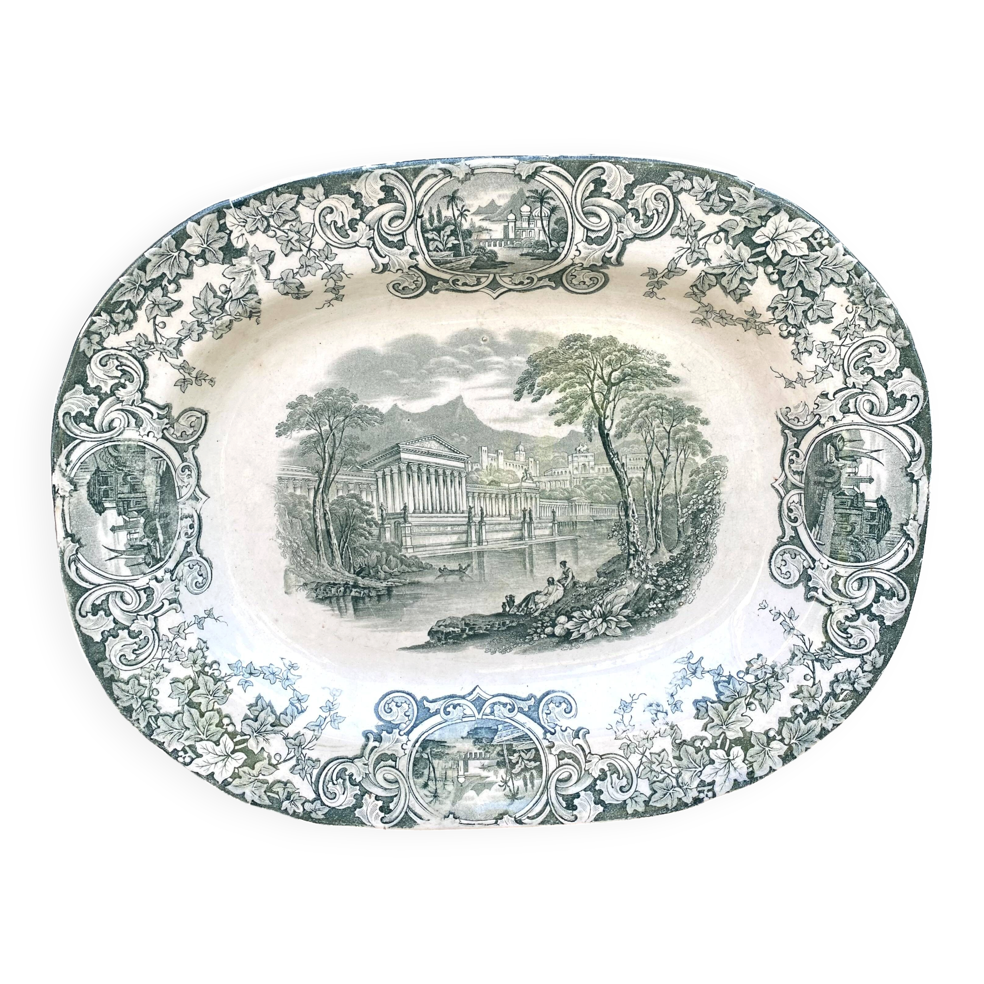 Ironware plate with antique decoration