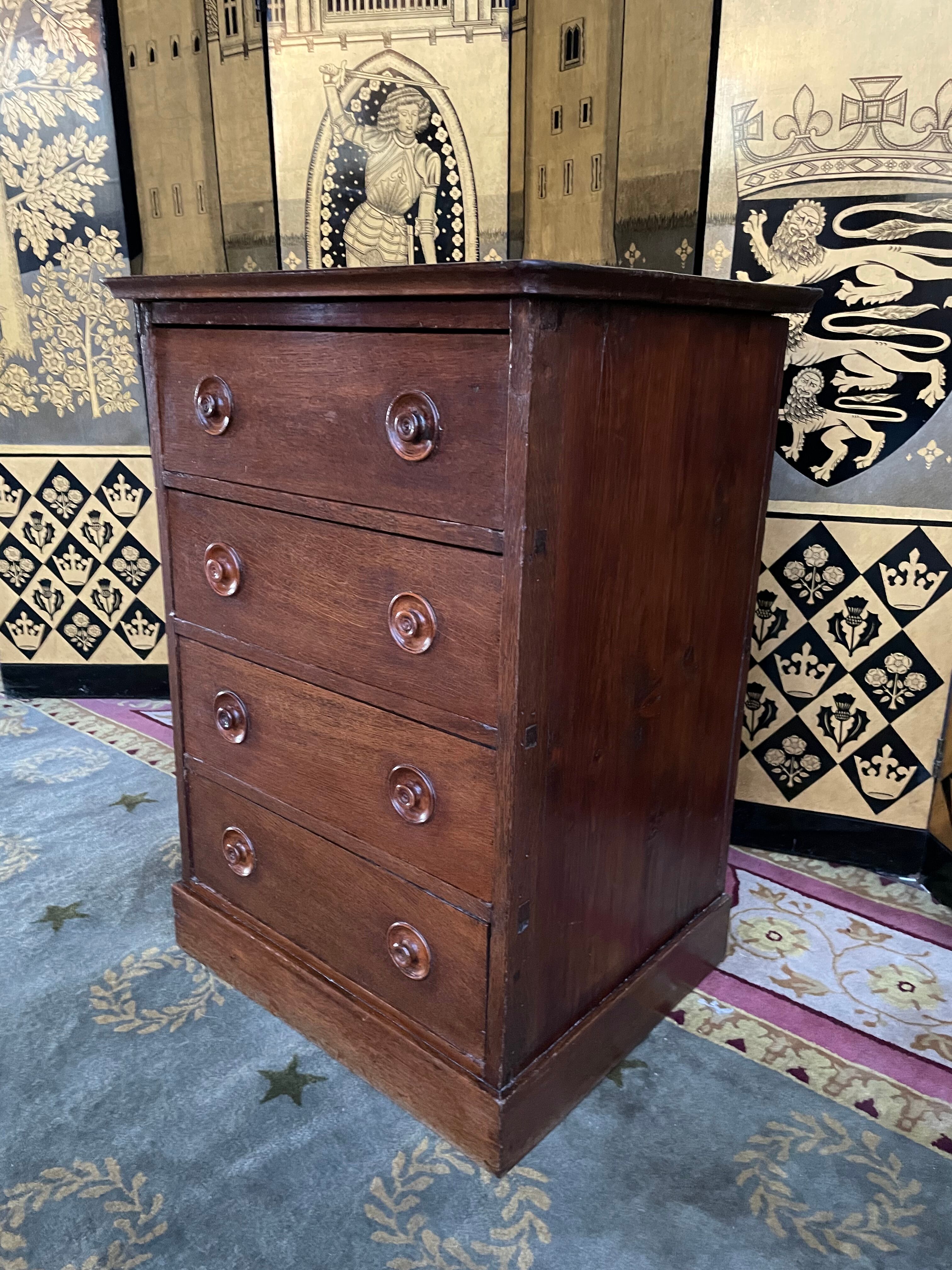 Chest of drawers Louis Philippe oak 19th