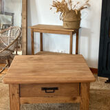 Table basse carrée de ferme ancienne en bois massif brut, 1 tiroir