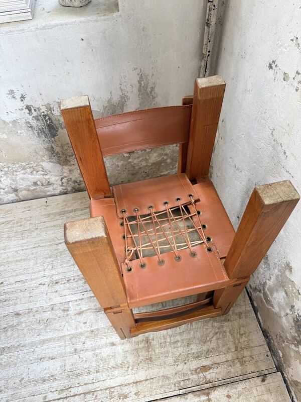 Paire de chaises Pierre Chapo S11