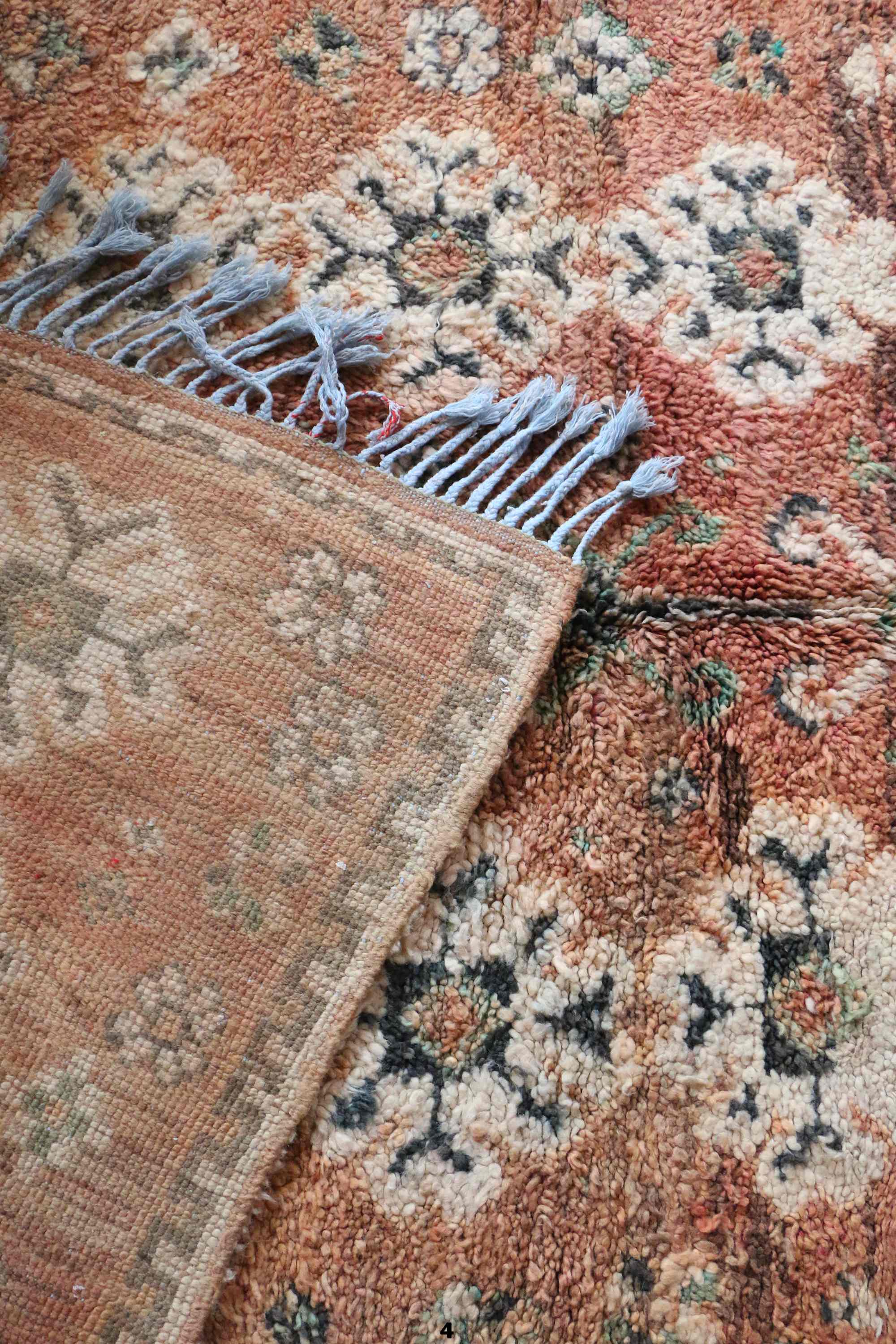 Moroccan carpet - 128 x 213 cm