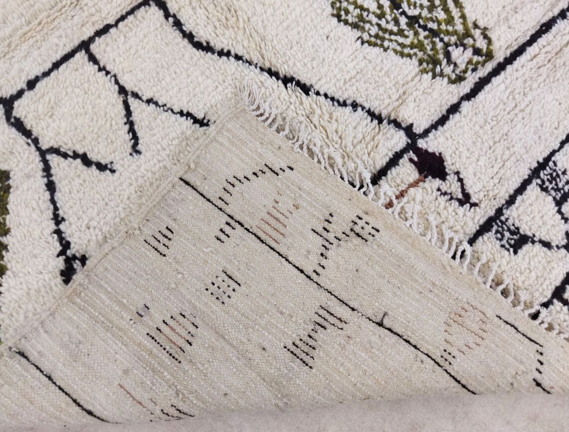 Moroccan berber carpet 244x164cm