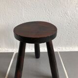 Tripod  stool