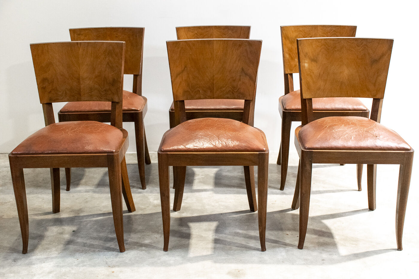 Set de six chaises cuir art déco France 1930