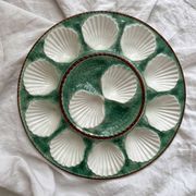 Round oyster or shell dish, vintage earthenware slip