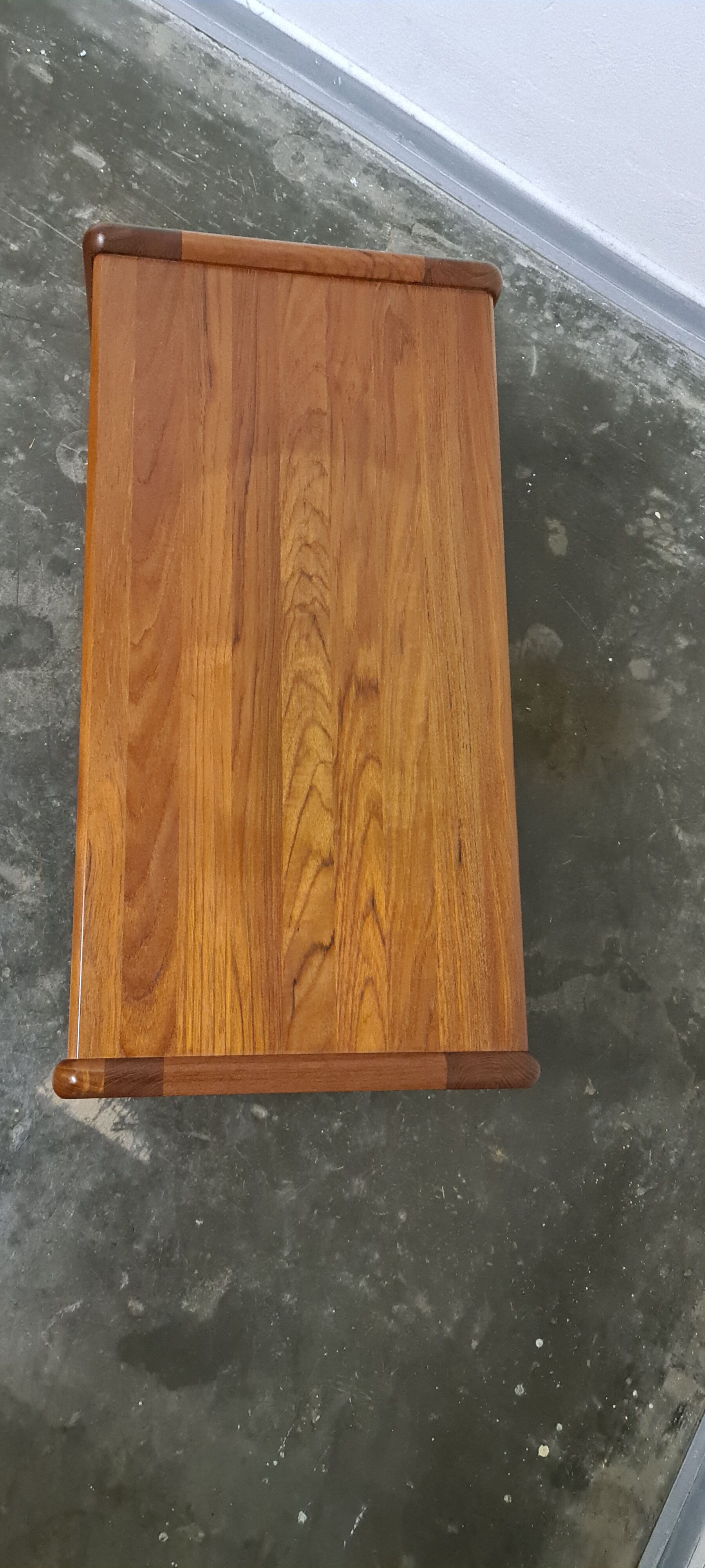 Vintage teak Hi Fi or Tv trolley