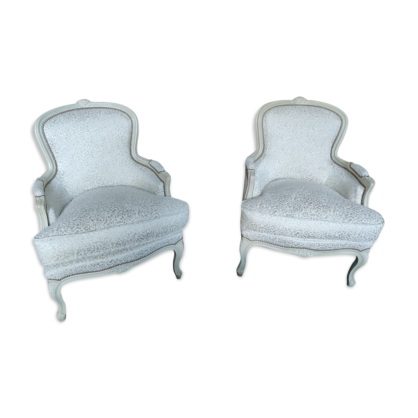 Pair of louis xv shepherdesses