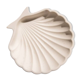 Empty pocket in shell-shaped jesmonite