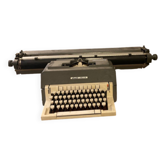 Machine à écrire Olivetti Linea 98