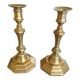 Paire de bougeoirs en bronze d'époque XVIIIe