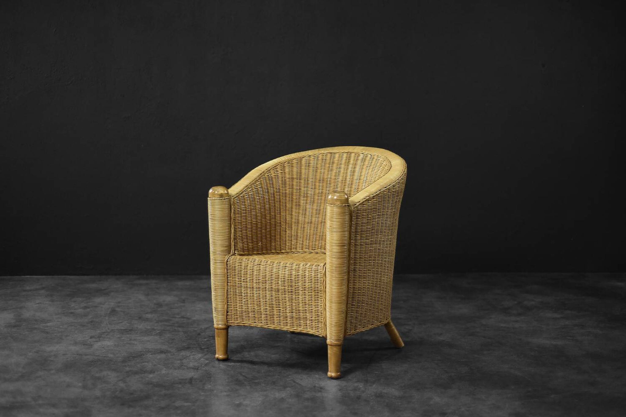 Vintage Mid-Century Italian Modern Boho Rattan Barrel Chair, 1970s