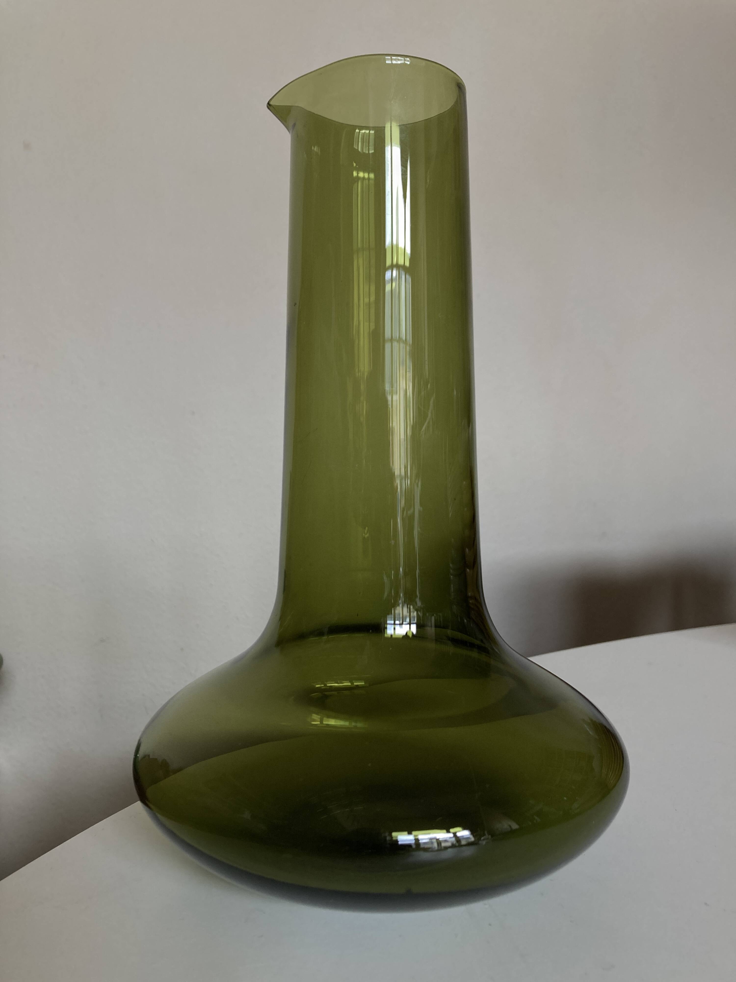 Decanter 2519 by Timo Sarpaneva 1960 olive green