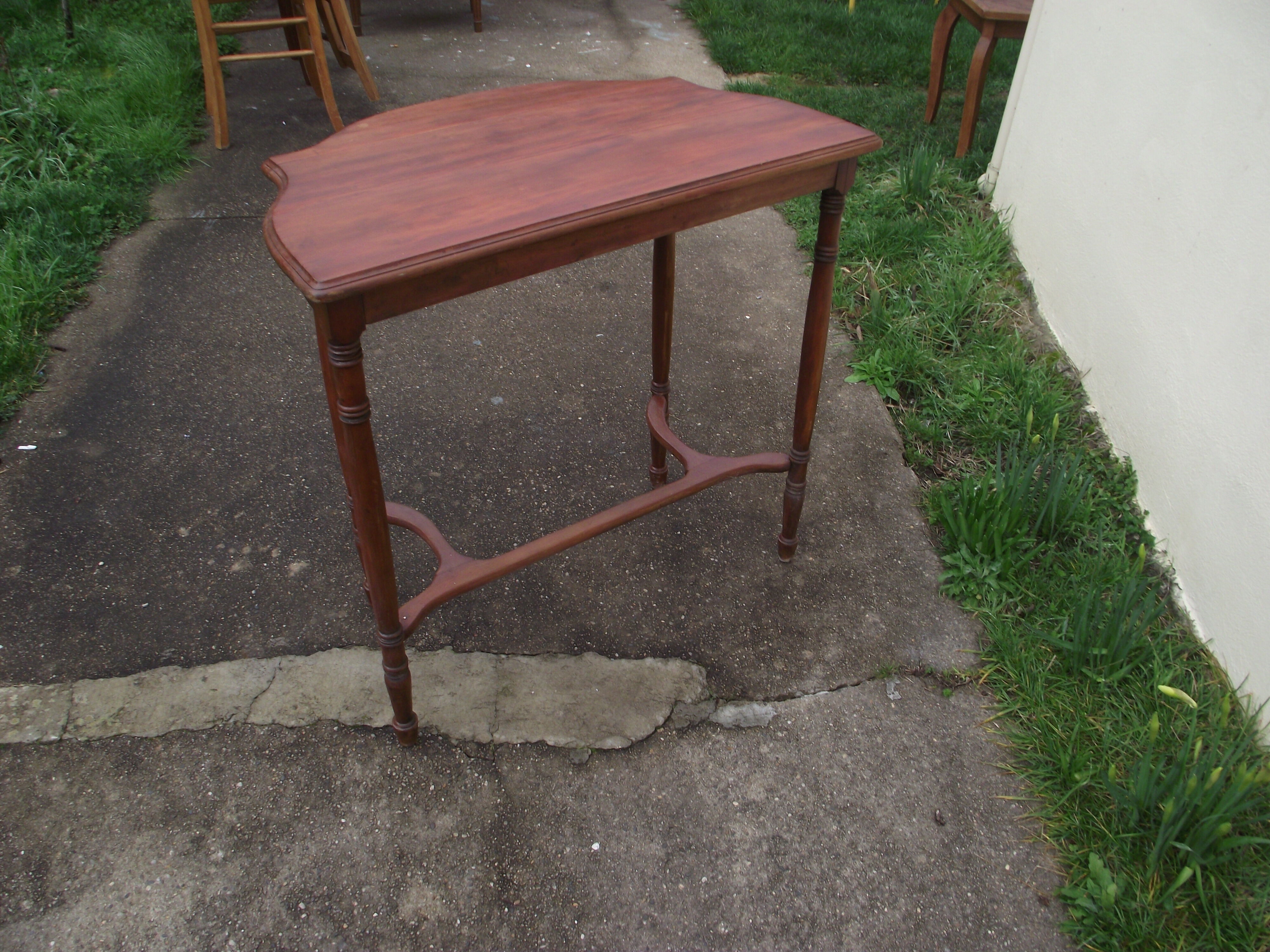 Mahogany console early 20th