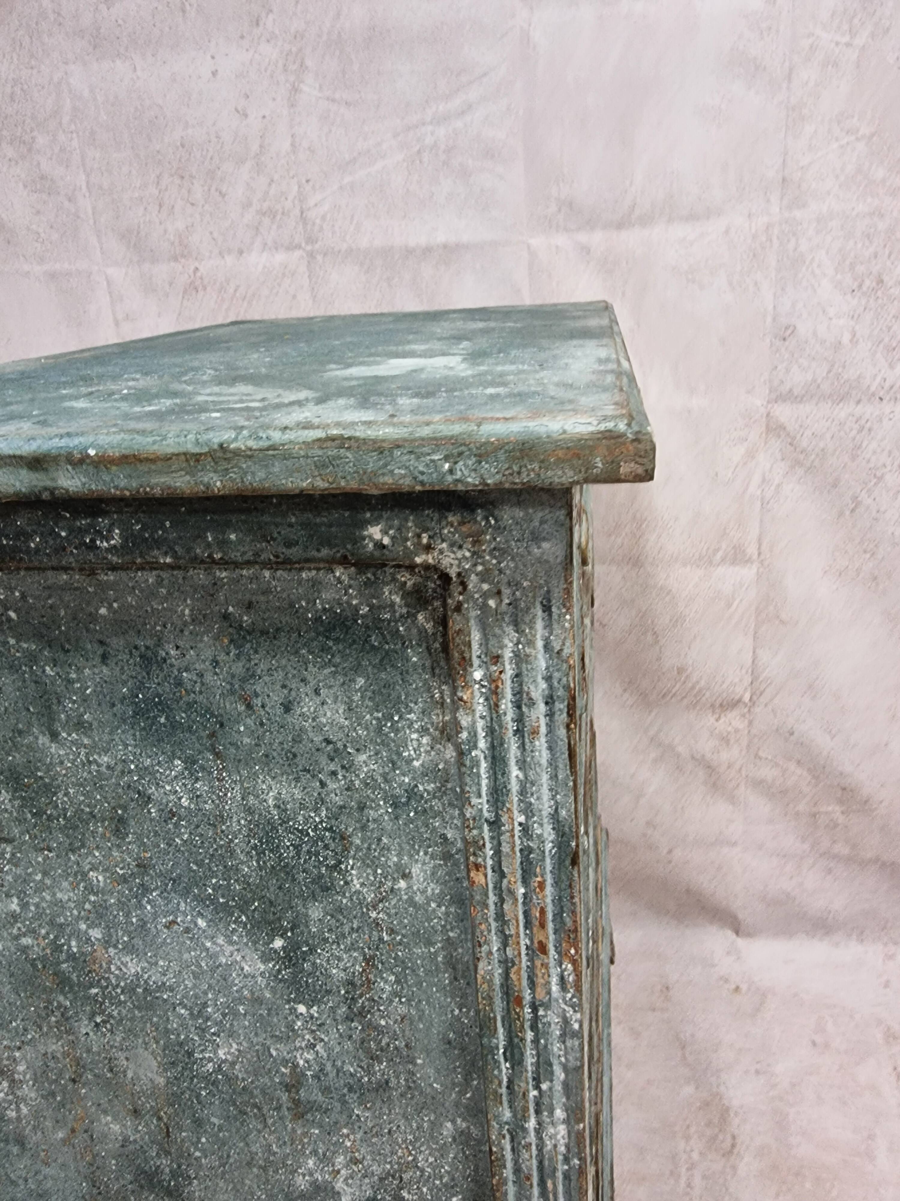 Small patinated chest of drawers
