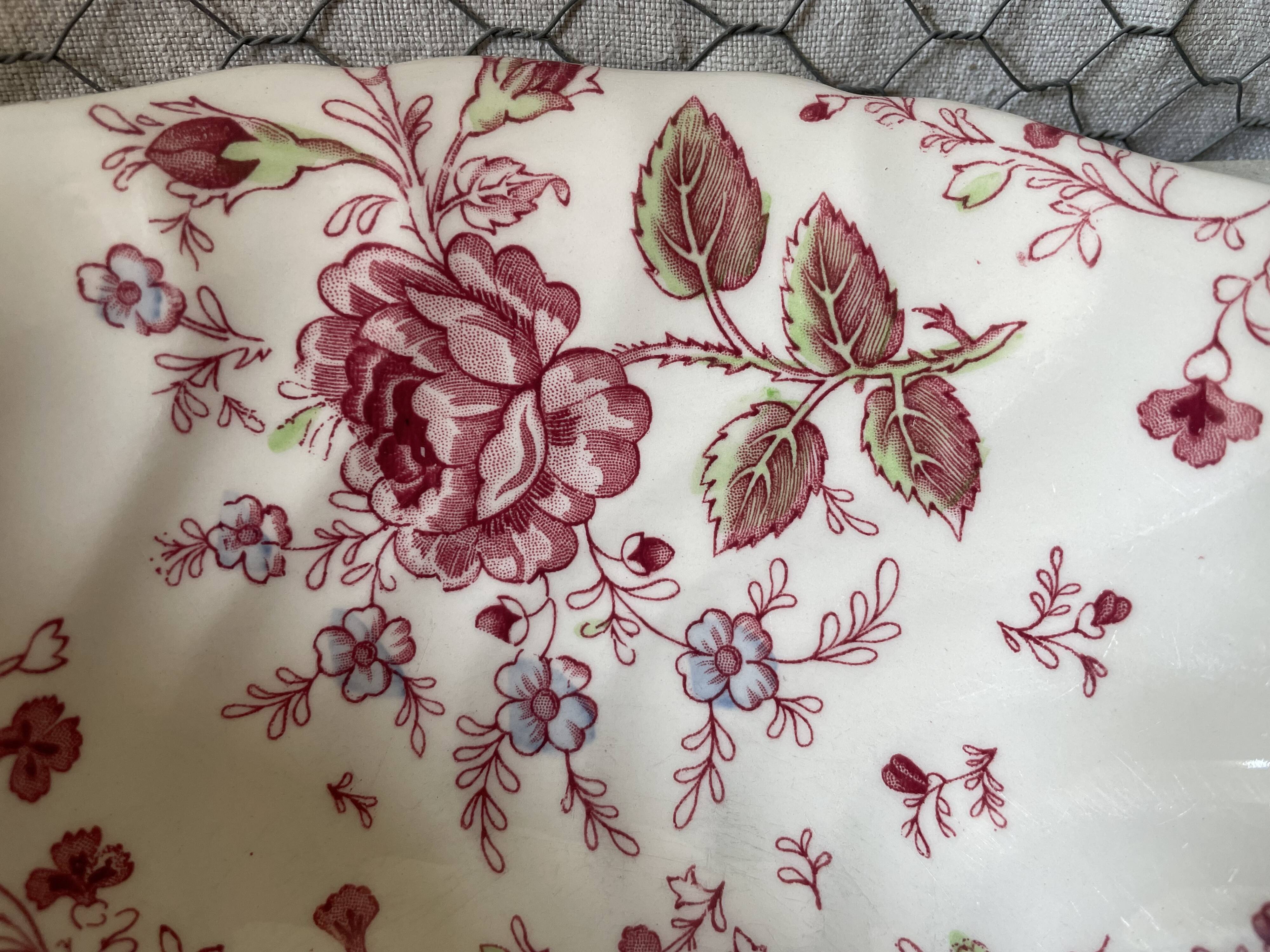 Hollow dish salad bowl Rose Chintz Johnson Brothers vintage